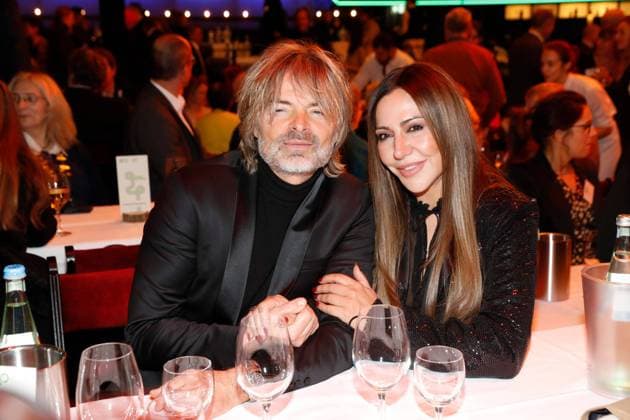 60 Jahre Welthungerhilfe Simone Thomalla mit Freund Nicolino Hermano beim Empfang zu 60 Jahre Welthungerhilfe im Tipi am Kanzleramt in Berlin. *** 60 years of Welthungerhilfe Simone Thomalla with boyfriend Nicolino Hermano at the reception for 60 years of Welthungerhilfe at the Tipi am Kanzleramt in Berlin Copyright: xEventpressxGolejewskix