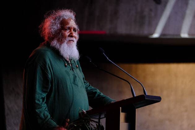 UNCLE ARCHIE ROACH STATE MEMORIAL, Uncle Talgium ??Choco? Howard Edwards is seen at the State Memorial Service to celebrate the life and music of Australian singer Uncle Archie Roach at the Sidney Myer Music Bowl in Melbourne, Thursday, December 15, 2022. The 66-year-old Gunditjmara-Bundjalung elder rose to prominence with the release of his debut single Took the Children Away in 1990 and was inducted into the ARIA Hall of Fame in 2020. ( NO ARCHIVING, EDITORIAL USE ONLY, NO USE IN BOOKS WITHOUT CONSENT MELBOURNE VICTORIA AUSTRALIA  Copyright: xLUISxASCUIx 20221215001742935025