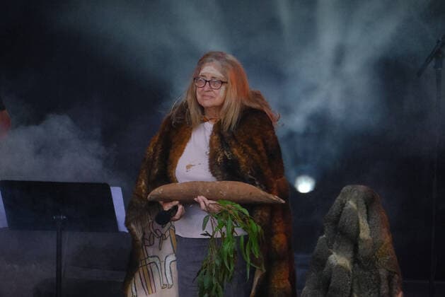 UNCLE ARCHIE ROACH STATE MEMORIAL, Aunty Joy Murphy is seen during the State Memorial Service to celebrate the life and music of Australian singer Uncle Archie Roach at the Sidney Myer Music Bowl in Melbourne, Thursday, December 15, 2022. The 66-year-old Gunditjmara-Bundjalung elder rose to prominence with the release of his debut single Took the Children Away in 1990 and was inducted into the ARIA Hall of Fame in 2020. ( NO ARCHIVING, EDITORIAL USE ONLY, NO USE IN BOOKS WITHOUT CONSENT MELBOURNE VICTORIA AUSTRALIA  Copyright: xLUISxASCUIx 20221215001742936917