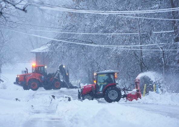 December 16, 2022, Ottawa, ON, CAN: People dig out as a major snowstorm hits eastern Ontario in Carleton Place, Ont., on Friday, Dec.16, 2022. Ottawa CAN  - ZUMAc35_ 20221216_zaf_c35_001 Copyright: xSeanxKilpatrickx
