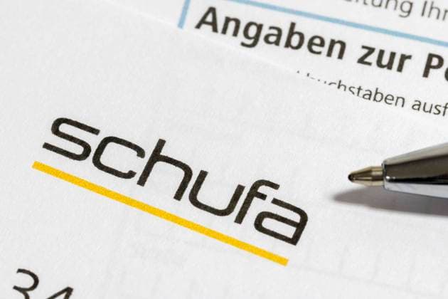  Schufa, Wirtschaftsauskunftei, Formular, Kugelschreiber *** Schufa, credit reporting agency, Form, Ballpoint pen Copyright: imageBROKER/Lilly ibltke08882293.jpg