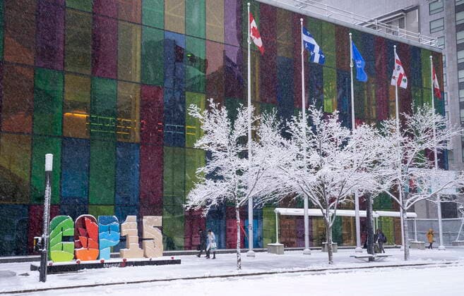 December 16, 2022, Montreal, PQ, Canada: Delegates arrive at the convention centre at the COP15 UN conference on biodiversity during a snowfall in Montreal, Friday, Dec. 16, 2022. Montreal Canada  - ZUMAc35_ 20221216_zaf_c35_021 Copyright: xPaulxChiassonx