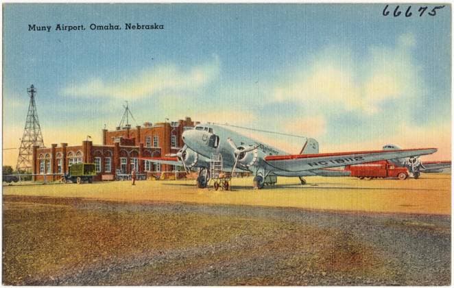 RECORD DATE NOT STATED Muny Airport, Omaha, Nebraska , Airports, Tichnor Brothers Collection, postcards of the United States Copyright: xpiemagsx digcompie09122022-86880 !ACHTUNG AUFNAHMEDATUM GESCHÄTZT!