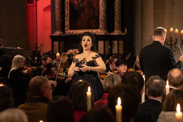 Performance bySoprano Olga Peretyatko Russia Advent concert of the state government in Bonn Cathedral NRW Minister President Hendrik Wüst and WDR Director Tom Buhrow jointly invite to the Cathedral Basilica in the federal city 17 12 2022 Bonn City Center NRW Germany