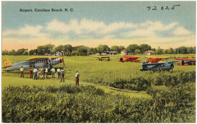 RECORD DATE NOT STATED Airport, Carolina Beach, N. C. , Airports, Tichnor Brothers Collection, postcards of the United States Copyright: xpiemagsx digcompie09122022-11029 !ACHTUNG AUFNAHMEDATUM GESCHÄTZT!