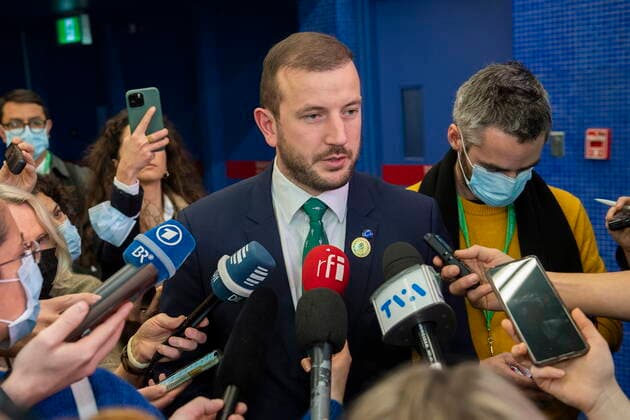 December 18, 2022, Montreal, PQ, Canada: European Commissioner for the Environment Virginijus Sinkevieius speaks to reporters at the COP15, the UN Biodiversity Conference, in Montreal, Sunday, December 18, 2022. Montreal Canada  - ZUMAc35_ 20221218_zaf_c35_003 Copyright: xGrahamxHughesx