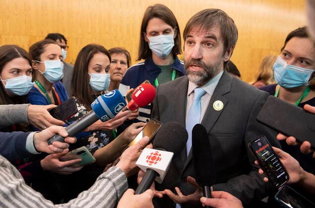December 18, 2022, Montreal, PQ, Canada: Steven Guilbeault, Minister of Environment and Climate Change of Canada speaks to reporters at the COP15 the UN Biodiversity Conference in Montreal, Sunday, December 18, 2022. Montreal Canada  - ZUMAc35_ 20221218_zaf_c35_015 Copyright: xGrahamxHughesx