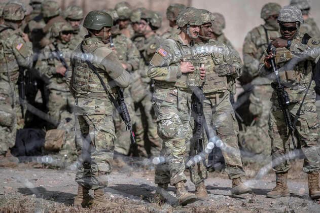 December 20, 2022, Ciudad Juarez, Chihuahua, USA: .U.S brings military to reenforce U.S.-Mexico Border in El Paso along the Rio Bravo to prevent from immigrants seeking asylum from entering the United States. .Ciudad Juarez, Mexico Albuquerque Journal Ciudad Juarez USA - ZUMAab1_ 20221220_zaf_ab1_005 Copyright: xRobertoxE.xRosalesx