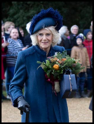 . 25 12 2022. Sandringham , United Kingdom. Camilla, Queen Consort leaving the Christmas Day church service at Sandringham, United Kingdom.  xStephenxLockx xi-Imagesx IIM-24035-0103