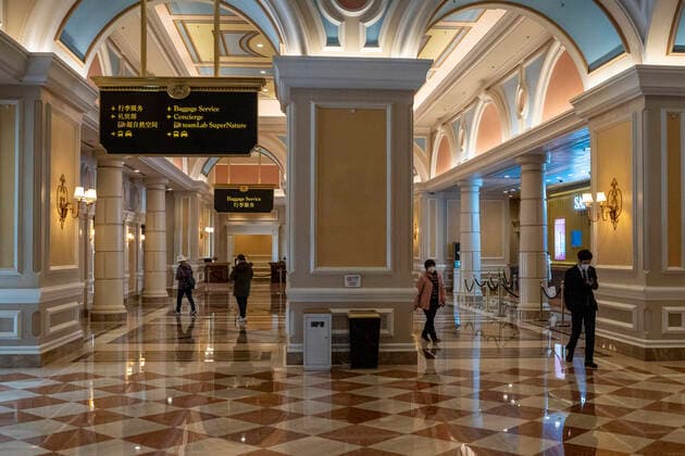 Daily Life In Macau A General view showing the lobby at The Venetian Macao on December 29, 2022 in Macau, China. Macau Macau  Copyright: xVernonxYuenx originalFilename: yuen-dailylif221229_npIc1.jpg