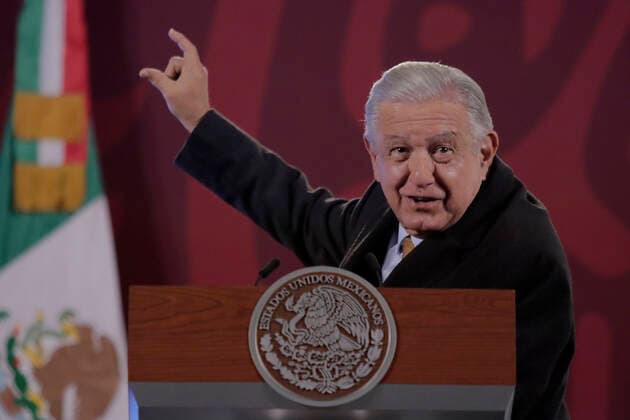 AndrÃ s Manuel Lopez Obrador, President Of Mexico, Holds His Last Mananera (press Conference) Of The Year 2022. He Will Continue With The Same Daily Dynamic Until The End Of His Mandate. Andres Manuel Lopez Obrador, President of Mexico, during his last mornings (press conference) number 1017 of the year 2022 at the National Palace in Mexico City. He will continue with the same daily dynamic until the end of his mandate. The Mexican president estimated that, for the rest of his six-year term, the country will grow at an annual rate of 3% in order for the country to recover from the fall generated by the pandemic. He also announced the upcoming inauguration of the Mexico-Toluca Interurban Train, 10 years after his predecessor, Enrique Pe  Copyright: xGerardoxVieyrax originalFilename: vieyra-notitle221230_npyd0.jpg