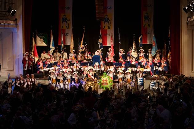 AWARD OF THE RANZENGARDIST TO CHRISTIAN HEIDEL GRAND GENERAL MUSICAL ROLL CALL OF THE MAINZ RANZENGARDE KURFUERSTLICHES SCHLOSS MAINZ