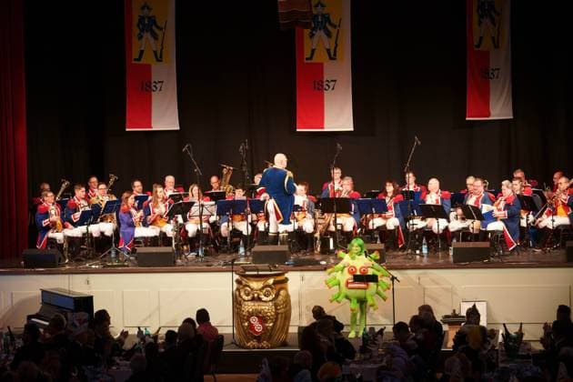 AWARD OF THE RANZENGARDIST TO CHRISTIAN HEIDEL GRAND GENERAL MUSICAL ROLL CALL OF THE MAINZ RANZENGARDE KURFUERSTLICHES SCHLOSS MAINZ