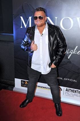 Menowin Fröhlich: In Ewikeit . Menowin Fröhlich anläßlich der Premiere seiner neuen Single In Ewikeit am 05.01.2023 im Mio Club Köln. 20230105MWI53924 *** Menowin Fröhlich In Ewikeit Menowin Fröhlich on the occasion of the premiere of his new single In Ewikeit on 05 01 2023 at Mio Club Cologne 20230105MWI53924