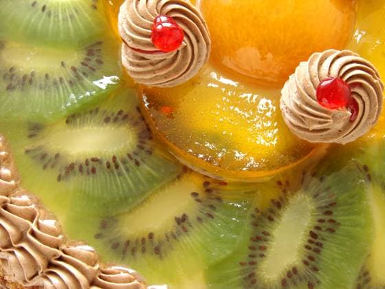 cake fragment with cream and fruits slices in jelly Copyright: xDenisxandxYuliaxPogostinsx xDesignxPicsx , 30242618 Copyright: DenisxandxYuliaxPogostinsx xDesignxPics 30242618