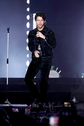 Nick Jonas of the Jonas Brothers at AT T Playoff Playlist Live before the 2023 College Football Playoff National Championship at Banc of California Stadium Los Angeles, 07 01 2023. Foto:xD.xBedrosianx xFuturexImage