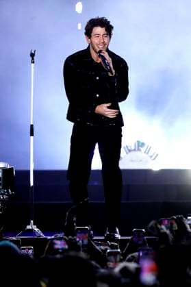 Nick Jonas of the Jonas Brothers at AT T Playoff Playlist Live before the 2023 College Football Playoff National Championship at Banc of California Stadium Los Angeles, 07 01 2023. Foto:xD.xBedrosianx xFuturexImage