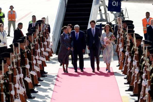 Prime Minister of Canada arrives in Mexico January 9, 2023, Estado de Mexico, Mexico: Mexican President Andres Manuel Lopez Obrador and his wife Beatriz Gutierrez at the welcoming ceremony for Canadian Prime Minister Justin Trudeau accompanied by his wife Sophie Gregoire Trudeau, at the International Airport Felipe Angeles in the municipality of Zumpango in the State of Mexico. on January 9, 2023 in the State of Mexico, Mexico. (Photo by Luis Barron Eyepix Group). Copyright: xLuisxBarronx xEyepixxGroupx LB20230109_AMLO_TRUDEAU_AIFA5