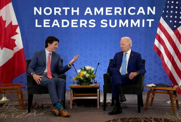 January 10, 2023, Mexico City, MEX: Prime Minister Justin Trudeau meets with U.S. President Joe Biden at the InterContinental Presidente Mexico City hotel in Mexico City, Tuesday, Jan. 10, 2023. Mexico City MEX  - ZUMAc35_ 20230110_zaf_c35_004 Copyright: xAdrianxWyldx