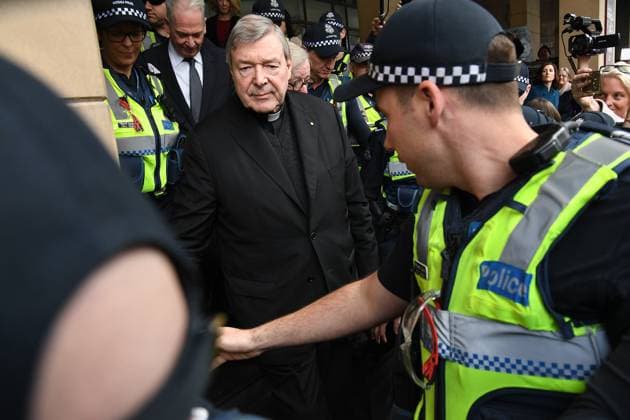 CARDINAL GEORGE PELL OBIT, ***Cardinal George Pell has died aged 81 in Rome, a week after mourning in St Peter s beside the body of Pope Emeritus Benedict*** Cardinal George Pell escorted by police departs the Melbourne Magistrates Court in Melbourne, Australia, Wednesday, July 26, 2017. Australia s most senior Catholic, Cardinal George Pell has attended his first court appearance as he fights historical sexual offence charges. ( NO ARCHIVING, EDITORIAL USE ONLY, NO USE IN BOOKS WITHOUT CONSENT MELBOURNE VIC AUSTRALIA  Copyright: xTRACEYxNEARMYx 20230111001750922307