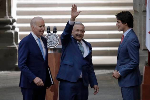 Message To The Media On The Occasion Of The X North American Leaders Summit Joe Biden, President of the United States; Andres Manuel Lopez Obrador, President of Mexico; and Justin Trudeau, Prime Minister of Canada, are saying goodbye at the National Palace in Mexico City, on January 10, 2023, posing for an official photograph at the end of a message to the media on the occasion of their meeting at the 10th North American Leaders Summit, where they are discussing migration, economic and drug trafficking issues. Mexico City Mexico  Copyright: xGerardoxVieyrax originalFilename: vieyra-notitle230110_npeZP.jpg