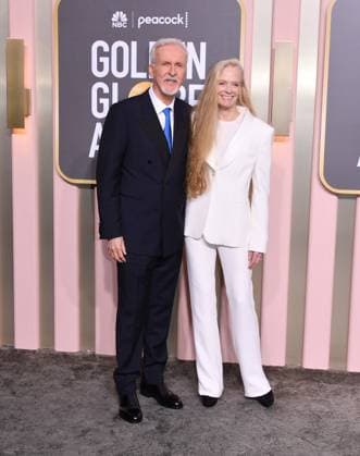 January 10, 2023, Los Angeles, California, United States: James Cameron, left, and Suzy Amis attends the 80th Annual Golden Globe Awards, Arrivals held at The Beverly Hilton in Los Angeles on Jan 10, 2023. Los Angeles United States  - ZUMAc35_ 20230110_zaf_c35_152 Copyright: xGeorgexPimentelx