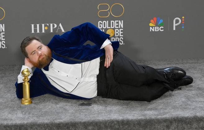 Entertainment Themen der Woche KW02 Entertainment Bilder des Tages Paul Walter Hauser appears backstage after winning the award for Best Performance in a Limited or Anthology Series or Television Film award for Black Bird during the 80th annual Golden Globe Awards at the Beverly Hilton in Beverly Hills, California on Tuesday, January 10, 2023.  LAP20230110437 JIMxRUYMEN