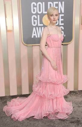 Julia Garner at arrivals for 80th Annual Golden Globe Awards - Arrivals, Beverly Hilton Hotel, Beverly Hills, CA January 10, 2023. Photo By: Elizabeth Goodenough Everett Collection at arrivals for 80th Annual Golden Globe Awards - Arrivals, Beverly Hilton Hotel, Beverly Hills, CA January 10, 2023. Photo By: Elizabeth Goodenough Everett Collection PUBLICATIONXNOTxINxCANxCHNxFRAxITAxJPNxNORxPOLxRUSxESPxUKxUSA