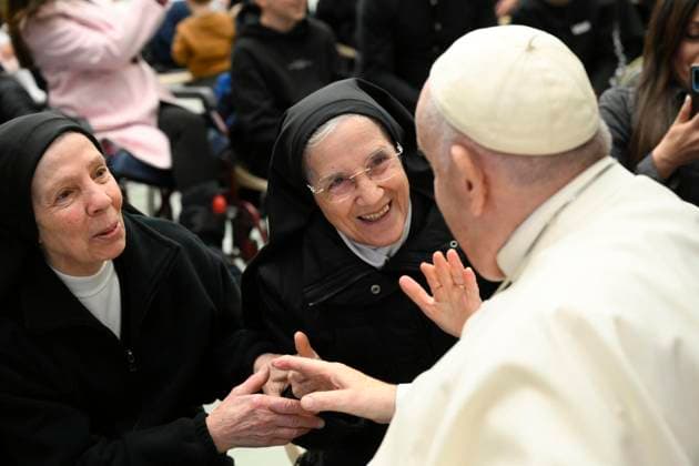 News Themen der Woche KW02 January 11, 2023, VATICAN CITY: A handout picture provided by the shows Pope Francis leads his weekly General Audience in the Hall Paul VI, Vatican City, 11 January 2023..ANSA (NPK) VATICAN CITY - ZUMAa110 20230111_zaf_a110_014 Copyright: xVaticanxMediax