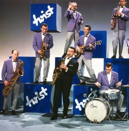 Rhythmus, Twist und gute Laune Rhythmus, Twist und gute Laune, Unterhaltungsshow, Deutschland 1962, Mitwirkende: Max Greger und sein Orchester, Deutschland , Deutschland Copyright: FredxLindinger Nur redaktionelle Nutzung. Editorial usage only. LIN_7601001877 UnitedArchives EDITORIAL USE ONLY