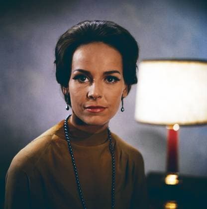 Perlenkomödie Perlenkomödie, Fernsehfilm, Deutschland 1966, Regie: Fritz Umgelter, Darsteller: Gerlinde Locker, Deutschland , Deutschland Copyright: FredxLindinger Nur redaktionelle Nutzung. Editorial usage only. LIN_7602000688 UnitedArchives EDITORIAL USE ONLY