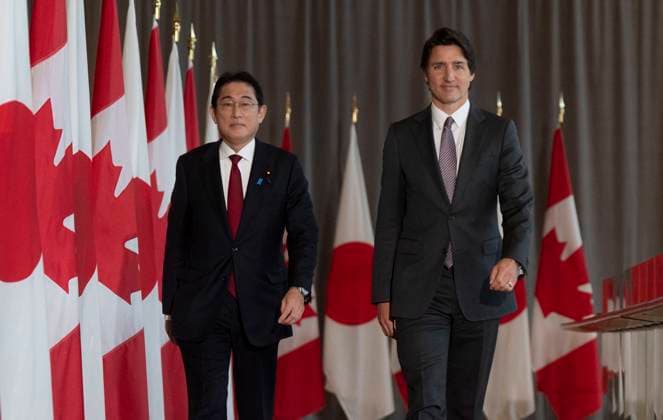 January 12, 2023, Ottawa, ON, Canada: Canadian Prime Minister Justin Trudeau with Japanese Prime Minister Fumio Kishida walk to a joint news conference, Thursday, January 12, 2023 in Ottawa. Ottawa Canada  - ZUMAc35_ 20230112_zaf_c35_081 Copyright: xAdrianxWyldx