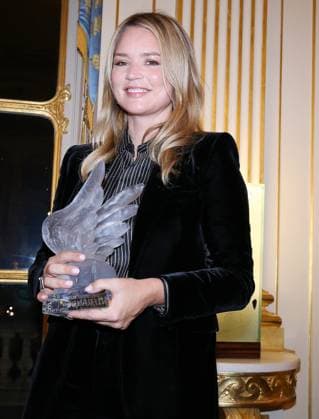Le Prix du French Cinema Award pour l actrice Belge Virginie Efira au Ministere de la Culture CELEBRITIES: Prix French Cinema Award- Paris - 12 01 2023 JonathanRebboah Panoramic  PESRK24022012