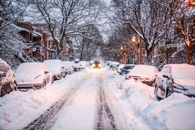 January 14, 2023, Montreal, Quebec, Canada: Snowstorm to Montreal, Montrealers woke up on this Friday the 13th to another blast of winter weather. It made getting around quite the challenge. Montreal Canada - ZUMAs278 20230114_zip_s278_003 Copyright: xSerkanxSenturkx