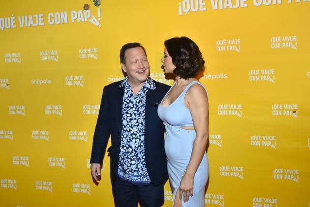 Daddy Daughter Trip Mexico City Film Premiere January 14, 2023, Mexico City, Mexico: American actor Rob Schneider and his wife Patricia Azarcoya Schneider attend at Daddy Daughter Trip film premiere at Cinepolis Mitikah. on January 14, 2023 in Mexico City, Mexico. (Photo by Carlos Tischler Eyepix Group) Copyright: xCarlosxTischler xEyepixxGroupx CT_14012023_86217