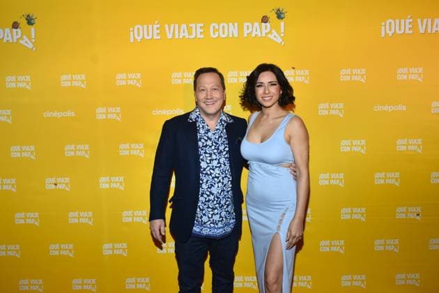 Daddy Daughter Trip Mexico City Film Premiere January 14, 2023, Mexico City, Mexico: American actor Rob Schneider and his wife Patricia Azarcoya Schneider attend at Daddy Daughter Trip film premiere at Cinepolis Mitikah. on January 14, 2023 in Mexico City, Mexico. (Photo by Carlos Tischler Eyepix Group) Copyright: xCarlosxTischler xEyepixxGroupx CT_14012023_86220