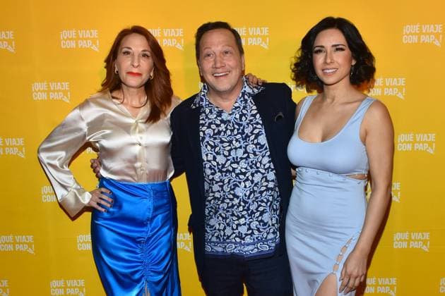 Daddy Daughter Trip Mexico City Film Premiere January 14, 2023, Mexico City, Mexico: (L-R) Actress Monica Huarte, American actor Rob Schneider and his wife Patricia Azarcoya Schneider attend at Daddy Daughter Trip film premiere at Cinepolis Mitikah. on January 14, 2023 in Mexico City, Mexico. (Photo by Carlos Tischler Eyepix Group) Copyright: xCarlosxTischler xEyepixxGroupx CT_14012023_86236