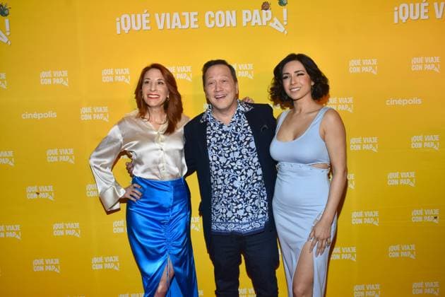 Daddy Daughter Trip Mexico City Film Premiere January 14, 2023, Mexico City, Mexico: (L-R) Actress Monica Huarte, American actor Rob Schneider and his wife Patricia Azarcoya Schneider attend at Daddy Daughter Trip film premiere at Cinepolis Mitikah. on January 14, 2023 in Mexico City, Mexico. (Photo by Carlos Tischler Eyepix Group) Copyright: xCarlosxTischler xEyepixxGroupx CT_14012023_86242