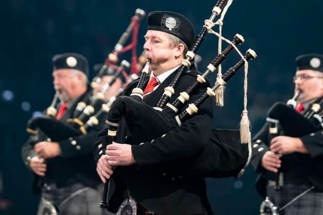 Leipzig, Germany 15 January 2023 Music Parade Leipzig 2023 Europes largest tour of military and brass music makes a stop in Leipzig Pictured International Celtic Pipes and Drums Scotland Ireland Quarterback IImmobilien Arena Sachsen Copyright: xFotostandx xBallaschx
