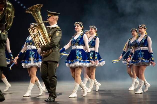 Leipzig, Germany 15 January 2023 Music Parade Leipzig 2023 Europes largest tour of military and brass music makes a stop in Leipzig In the picture military orchestra of the State Special Forces of the Ministry of Defense from Chernihiv Ukraine and Alpha Dance Team from Chernihiv Ukraine Quarterback IImmobilien Arena Sachsen Copyright: xFotostandx xBallaschx