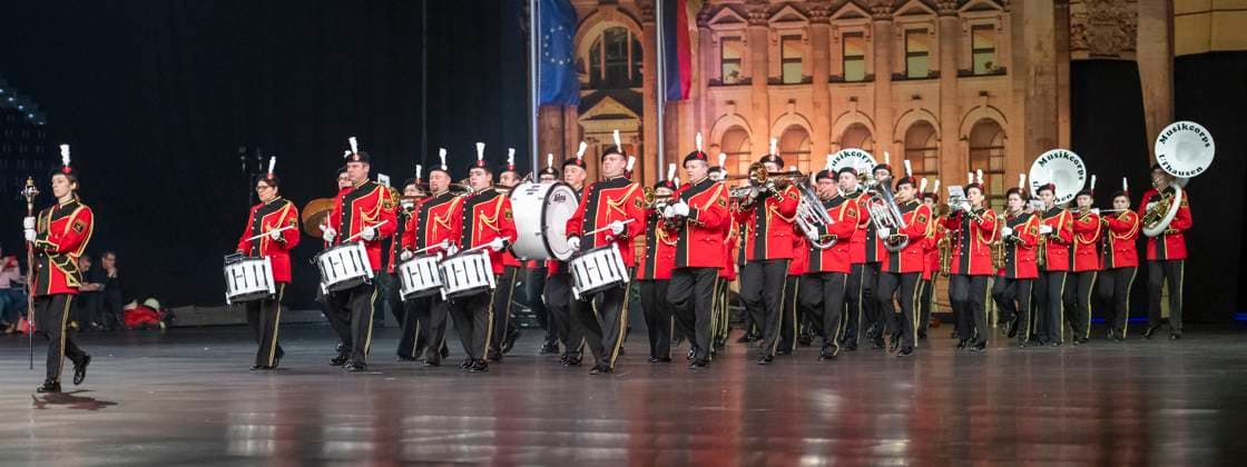 Leipzig, Germany 15 January 2023 Music Parade Leipzig 2023 Europes largest tour of military and brass music makes a stop in Leipzig In the picture Musikcorps Ufhausen Quarterback IImmobilien Arena Sachsen Copyright: xFotostandx xBallaschx