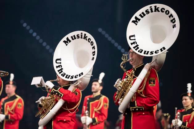 Leipzig, Germany 15 January 2023 Music Parade Leipzig 2023 Europes largest tour of military and brass music makes a stop in Leipzig In the picture Musikcorps Ufhausen Quarterback IImmobilien Arena Sachsen Copyright: xFotostandx xBallaschx