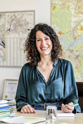 Bettina Jarasch (Bündnis 90 Die Grünen), Senatorin für Umwelt, Mobilität, Verbraucher- und Klimaschutz *** NUR FÜR REDAKTIONELLE ZWECKE *** EDITORIAL USE ONLY ***<p>Bettina Jarasch (Bündnis 90 Die Grünen), Senatorin für Umwelt, Mobilität, Verbraucher- und Klimaschutz , fotografiert am 03. November 2022 in Berlin. Deutschland Berlin Berlin Copyright: MaurizioxGambarini *** Bettina Jarasch Alliance 90 the Greens , Senator for Environment, Mobility, Consumer and Climate protection *** ONLY FOR EDITORIAL PURPOSE *** EDITORIAL USE ONLY *** P Bettina Jarasch Alliance 90 the Greens , Senator for Environment, Mobility, Consumer and Climate protection , photographed on 03 November 2022 in Berlin Germany Berlin Berlin Copyright Maur Copyright: MaurizioxGambarini doc7ngjblpeihylz9xifev EDITORIAL USE ONLY
