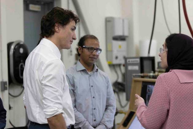January 17, 2023, Windsor, Ontario, Canada: Prime Minister Justin Trudeau tours the University of WindsoröÄÃ s Charge LAB in Windsor, Ont. on Tuesday, January 17, 2023. Windsor Canada  - ZUMAc35_ 20230117_zaf_c35_049 Copyright: xNicolexOsbornex