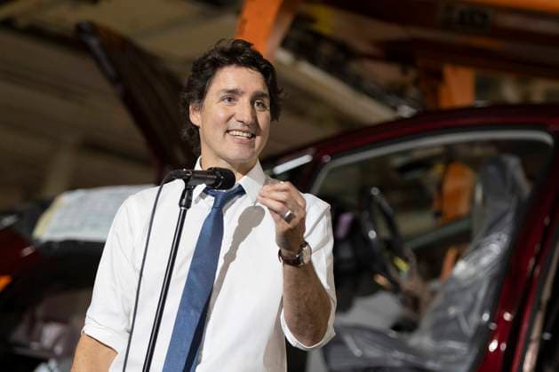 January 17, 2023, Windsor, Ontario, Canada: Prime Minister Justin Trudeau tours the Stellantis Windsor (Chrysler) Assembly plant in Windsor, Ont., Tuesday, January 17, 2023. Windsor Canada  - ZUMAc35_ 20230117_zaf_c35_108 Copyright: xNicolexOsbornex