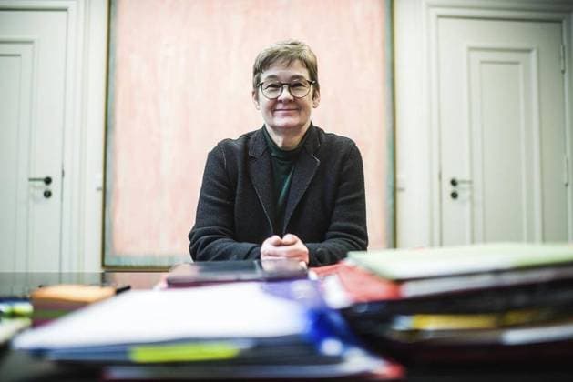Gesundheitssenatorin Gote *** NUR FÜR REDAKTIONELLE ZWECKE *** EDITORIAL USE ONLY ***<p>Am 19. Dezember 2022 sitzt die Berliner Gesundheitsenatorin Ulrike Gote, die Grünen, während eines Interviews in ihrem Büro. Berlin Copyright: SergejxGlanze *** Gesundheitssenatorin Gote *** ONLY FOR EDITORIAL PURPOSE *** EDITORIAL USE ONLY *** P on 19 December 2022 sits the Berlin Health Senator Ulrike Goth, the greens, during one Interviews in their Office Berlin Copyright SergejxShine Copyright: SergejxGlanze doc7o462z5ssuoodgi9d4a EDITORIAL USE ONLY