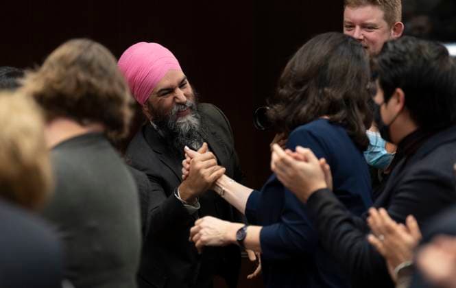 January 18, 2023, Ottawa, ON, Canada: New Democratic Party leader Jagmeet Singh shakes hands with MPöÄÃ s following a speech at a three day caucus retreat, in Ottawa on Wednesday, January 18, 2023. Ottawa Canada  - ZUMAc35_ 20230118_zaf_c35_008 Copyright: xAdrianxWyldx