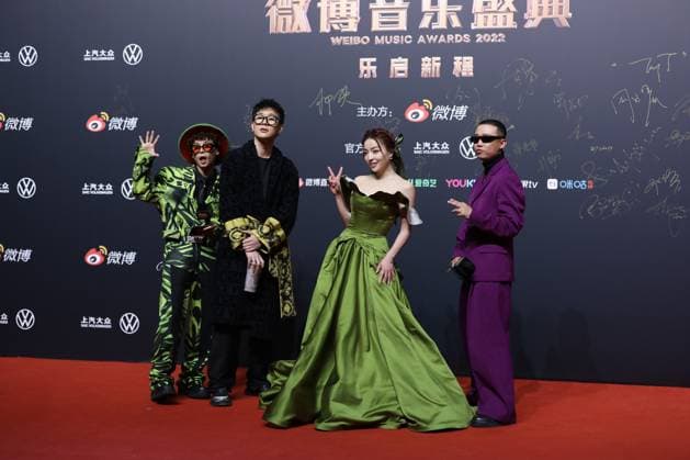 BEIJING, CHINA - JANUARY 18: (L - R) Rappers Cheng Jianqiao, aka Bridge, Zao An, VaVa Mao Yanqi and GAI Zhou Yan arrive at the red carpet for Weibo Music Awards 2022 on January 18, 2023 in Beijing, China.  Copyright: xVCGx VCG111418472595