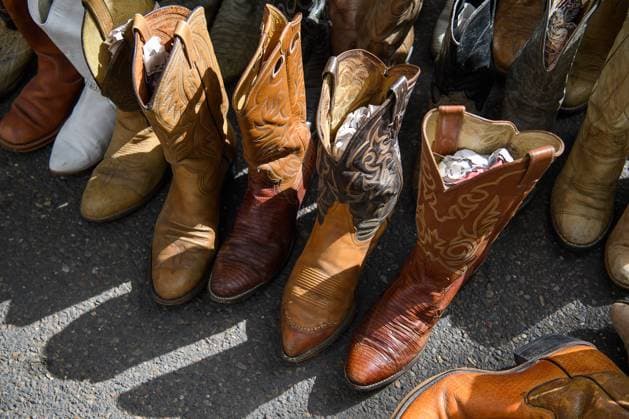 TAMWORTH COUNTRY MUSIC FESTIVAL 2023, Vintage cowboy boots are seen for sale during the 51st Tamworth Country Music Festival in Tamworth, NSW, Friday, January 20, 2023. The 51st Tamworth Country Music Festival runs from January 13th -22nd, culminating in the Golden Guitar Awards night which celebrates the best of Australian country music. ( NO ARCHIVING, EDITORIAL USE ONLY, NO USE IN BOOKS WITHOUT CONSENT TAMWORTH NEW SOUTH WALES AUSTRALIA  Copyright: xBIANCAxDExMARCHIx 20230120001754525533