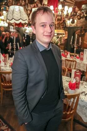 19 01 2023, Marchfelderhof Deutsch Wagram, artist New Years reception 2022, lifetime achievement award stage to Gerhard ERNST in picture Sebastian Kranner, artist New Years reception 2022